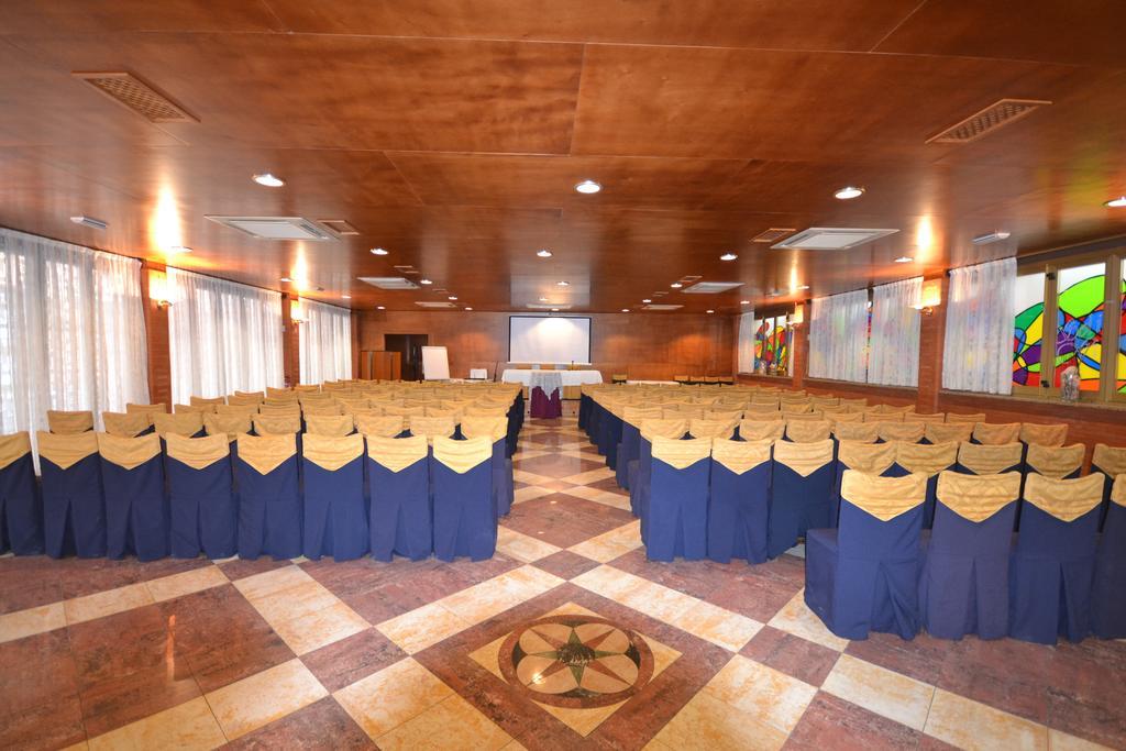 Hotel Restaurant Sol I VI Lavern Екстериор снимка