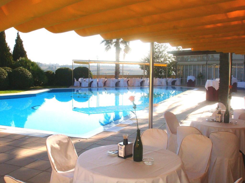 Hotel Restaurant Sol I VI Lavern Стая снимка