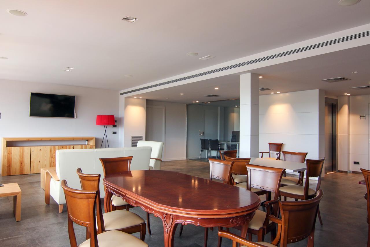 Hotel Restaurant Sol I VI Lavern Екстериор снимка